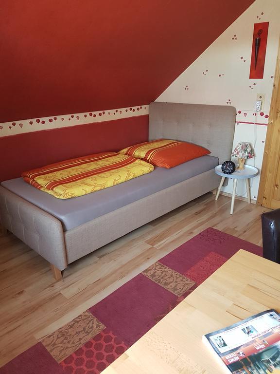 Pension Buetterich Apartment ฮูซุม ภายนอก รูปภาพ